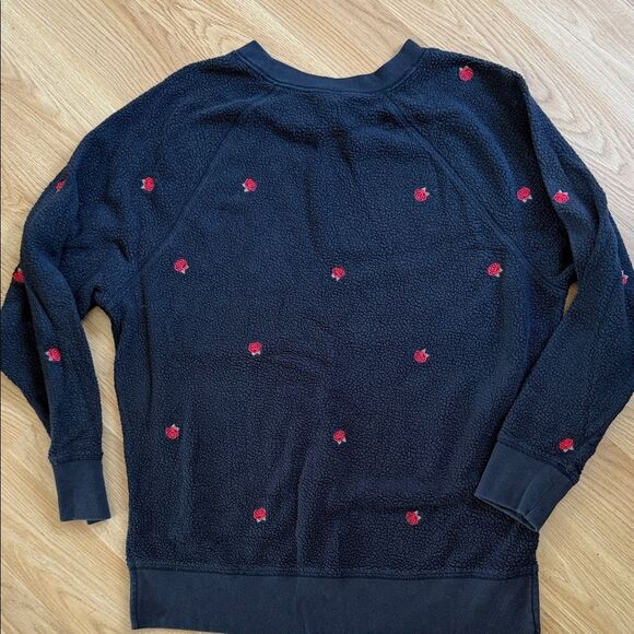 Victorias Secret Black Crew Sweater with Red Rose Accents on Size XS - Picture 5 of 5